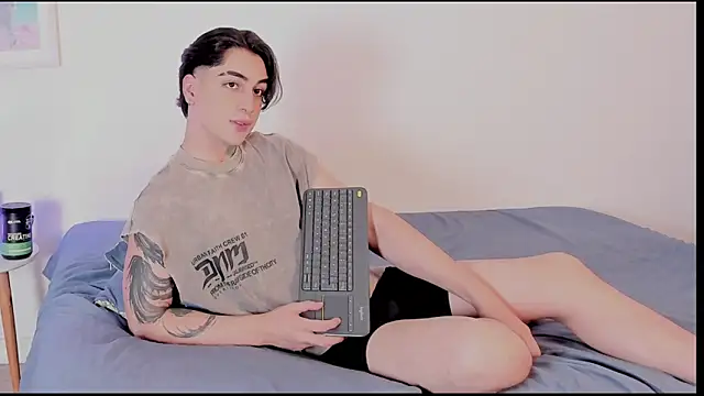 Thiago angel online show from 07/21/26, 05:43