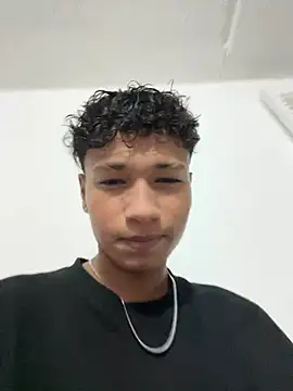 ETTE MOON online show from 04/05/26, 05:48