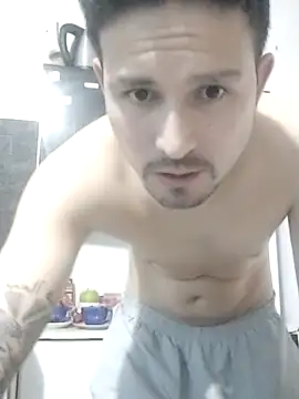 Snapshot of Joelcio19cm chatting on 04/07/26, 09:15 Joelcio19cm online show from 04/07/26, 09:15
