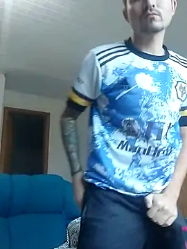 Snapshot of Joelcio19cm chatting on 04/08/26, 07:58 Joelcio19cm online show from 04/08/26, 07:58