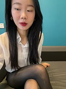 ZHJKS9988 online show from 04/17/26, 02:14