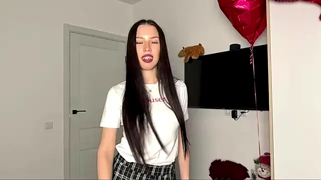 PalmiraJaussen online show from 04/03/26, 05:11