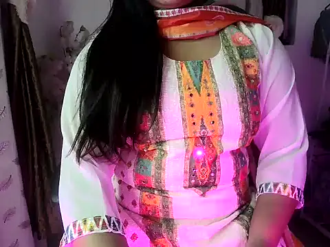 Rani 015 online show from 04/07/26, 04:18