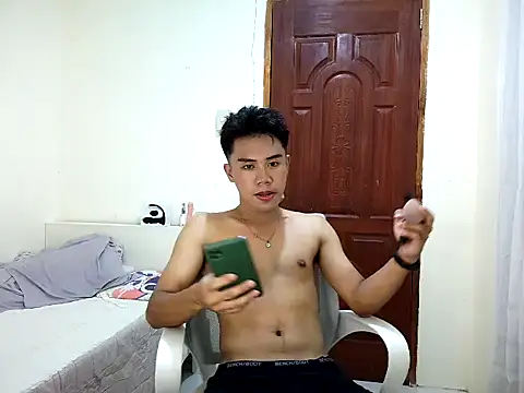 Snapshot of valerio_fernan chatting on 05/21/26, 12:01 valerio fernan online show from 05/21/26, 12:01
