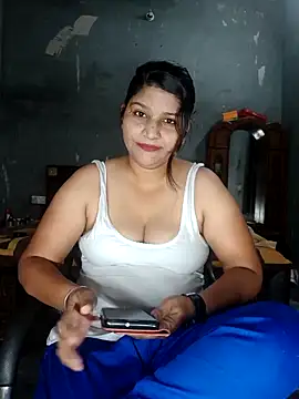 Snapshot of Riyashrma001 chatting on 04/23/26, 07:27 Riyashrma001 online show from 04/23/26, 07:27