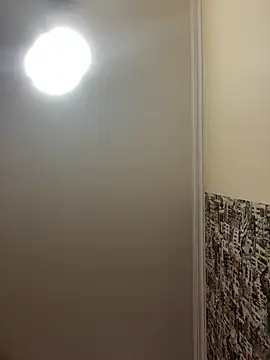 LucyVixxen online show from 04/09/26, 12:43