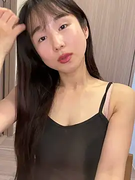 Hinako 0012 online show from 05/22/26, 04:08