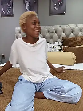 BabeShanty08 online show from 06/23/26, 02:59