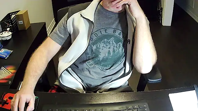 Shalun2000 online show from 04/07/26, 11:59