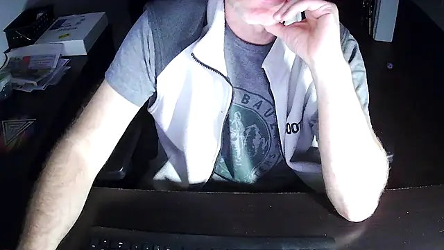 Shalun2000 online show from 04/20/26, 02:47