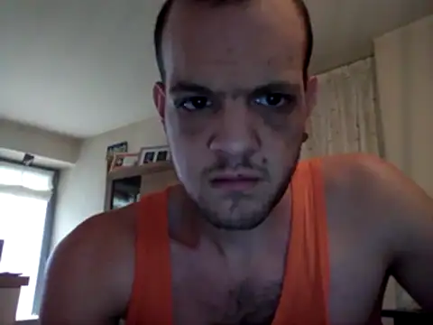 Snapshot of pig94pig chatting on 04/14/26, 02:45 pig94pig online show from 04/14/26, 02:45