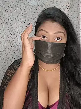 Romantic Woman online show from 05/30/26, 06:38