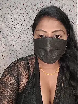 Romantic Woman online show from 05/31/26, 06:20