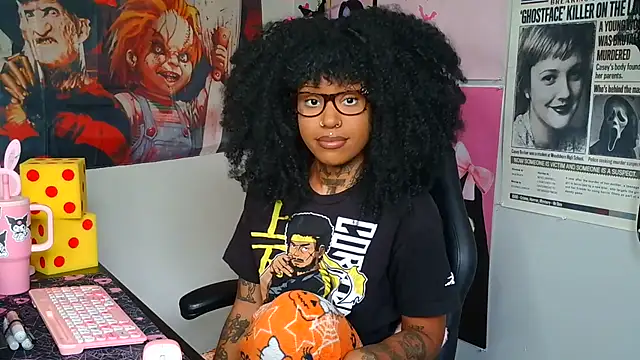 spookiebaddie online show from 07/09/26, 07:07