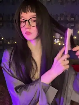 Snapshot of nicenessy chatting on 04/15/26, 01:29 nicenessy online show from 04/15/26, 01:29
