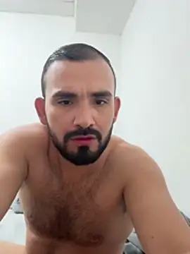 Snapshot of big_bearman chatting on 04/10/26, 10:47 big bearman online show from 04/10/26, 10:47