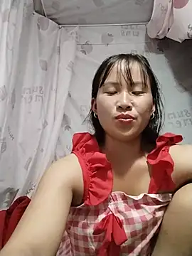 Snapshot of Yo-must chatting on 06/26/26, 11:58 Yo-must online show from 06/26/26, 11:58