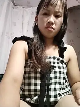 Snapshot of Yo-must chatting on 07/07/26, 11:03 Yo-must online show from 07/07/26, 11:03