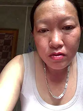 Snapshot of candy-beo chatting on 05/16/26, 12:51 candy-beo online show from 05/16/26, 12:51