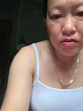 Snapshot of candy-beo chatting on 05/18/26, 10:59 candy-beo online show from 05/18/26, 10:59