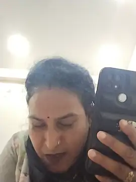 Sonam hote online show from 06/27/26, 05:40