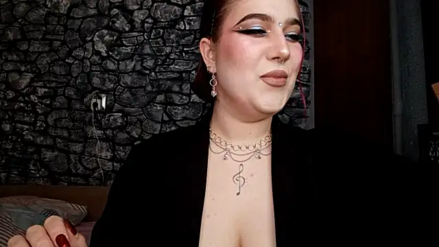 E thie online show from 04/06/26, 01:12