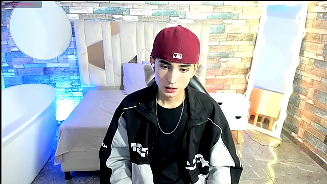 Snapshot of Eidan_tay chatting on 05/27/26, 07:33 Eidan tay online show from 05/27/26, 07:33