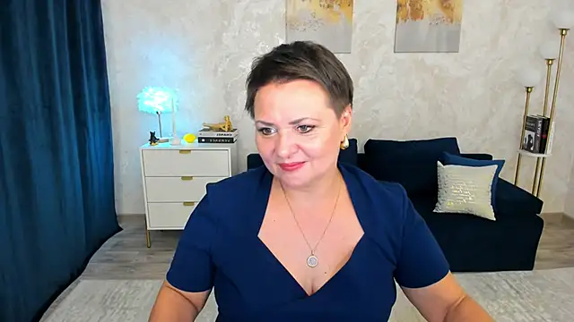 AnnaCorlane online show from 05/18/26, 03:46