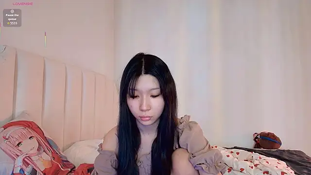 Snapshot of ayasinji chatting on 05/08/26, 03:23 ayasinji online show from 05/08/26, 03:23