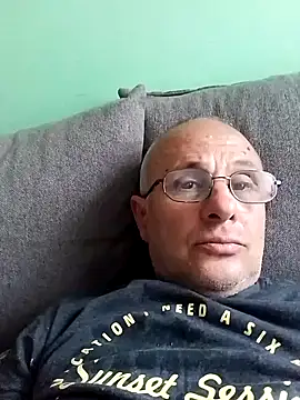 Snapshot of 69samir96 chatting on 05/31/26, 10:44 69samir96 online show from 05/31/26, 10:44
