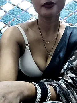 Neha lovers online show from 04/05/26, 05:32