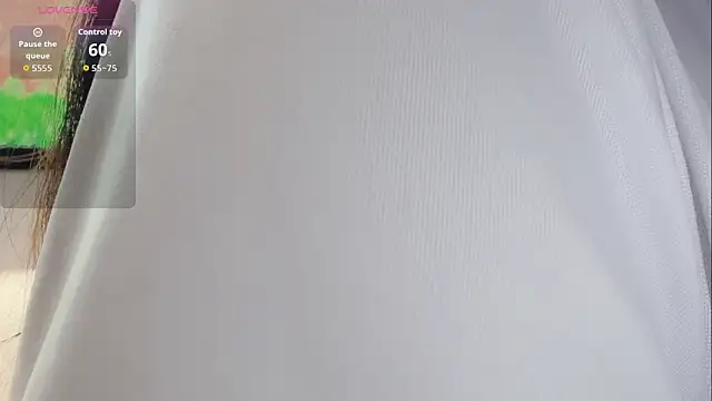 tingting-youu online show from 04/16/26, 12:06
