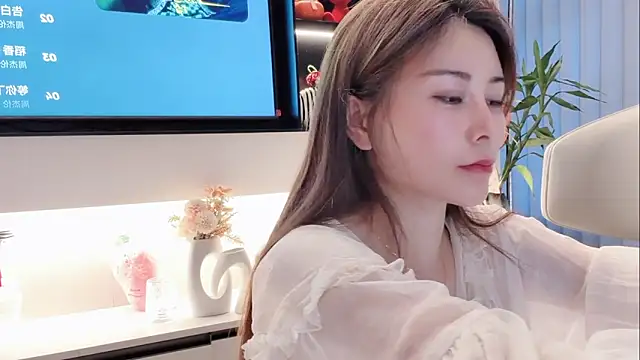 Snapshot of tingting-youu chatting on 06/22/26, 12:02 tingting-youu online show from 06/22/26, 12:02