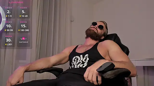 Snapshot of Paul_Rolex chatting on 02/09/26, 03:05 Paul Rolex online show from 02/09/26, 03:05