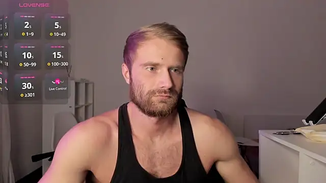 Snapshot of Paul_Rolex chatting on 02/26/26, 02:43 Paul Rolex online show from 02/26/26, 02:43