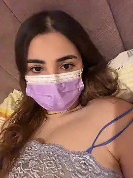 AnnieCartier online show from 04/16/26, 12:50