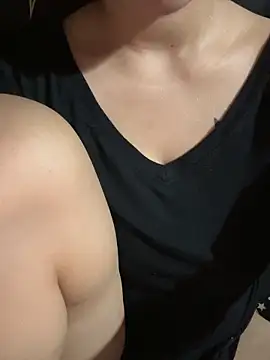 Sexx-12x online show from 04/20/26, 06:38