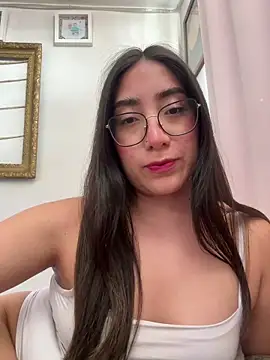 Snapshot of vampiralatina chatting on 05/28/26, 07:11 vampiralatina online show from 05/28/26, 07:11