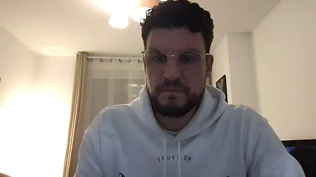 Snapshot of YoloNude chatting on 04/05/26, 07:22 YoloNude online show from 04/05/26, 07:22