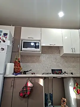 LaliaMia online show from 10/27/25, 04:38