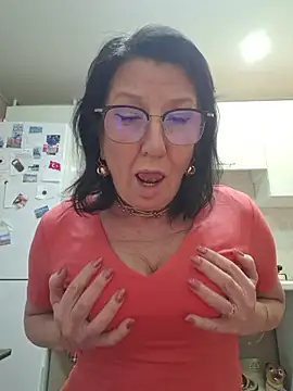 LaliaMia online show from 01/11/26, 04:17