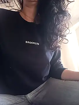 dua-lippa online show from 04/07/26, 06:25