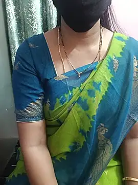 Snapshot of flora-jasmine-telugu chatting on 07/06/26, 04:20 flora-jasmine-telugu online show from 07/06/26, 04:20
