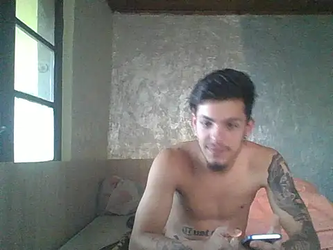 robertmrn112 online show from 05/29/26, 05:22