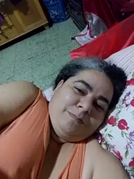 Golositadeamor online show from 06/06/26, 08:24