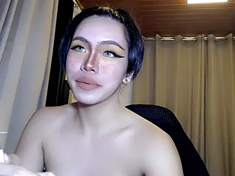 Womanoflove1 online show from 05/07/26, 11:26