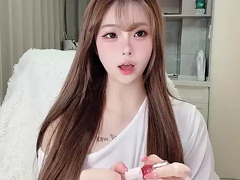 xiaoyugan cute online show from 04/06/26, 03:02