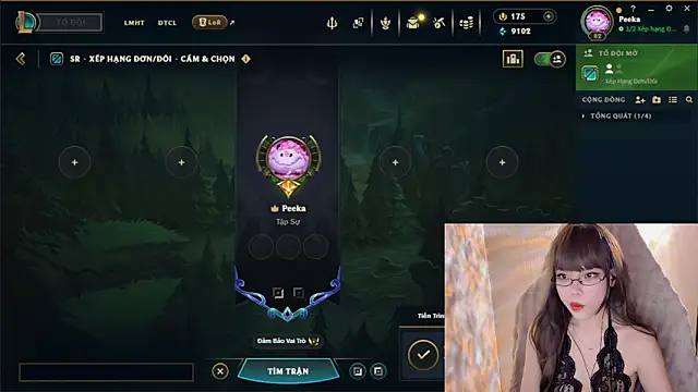 Snapshot of CiQi_66 chatting on 04/08/26, 02:39 CiQi 66 online show from 04/08/26, 02:39