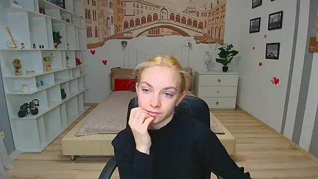 Snapshot of SonnySofia chatting on 04/15/26, 05:58 SonnySofia online show from 04/15/26, 05:58