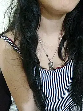 Snapshot of Monika_kumari6 chatting on 04/15/26, 04:47 Monika kumari6 online show from 04/15/26, 04:47